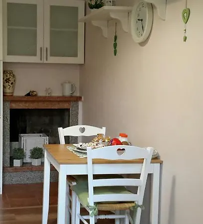 Apartment A Casa Di Titty